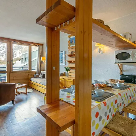 Apartment Skis Aux Pieds A La Daille Avec Balcon Et Cuisine Equipee - Fr-1-694-175 *