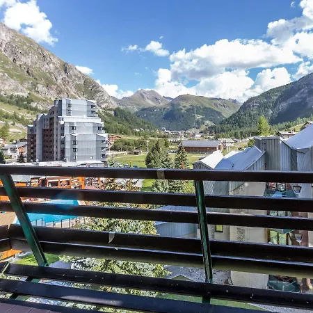 Skis Aux Pieds A La Daille Avec Balcon Et Cuisine Equipee - Fr-1-694-175 *
